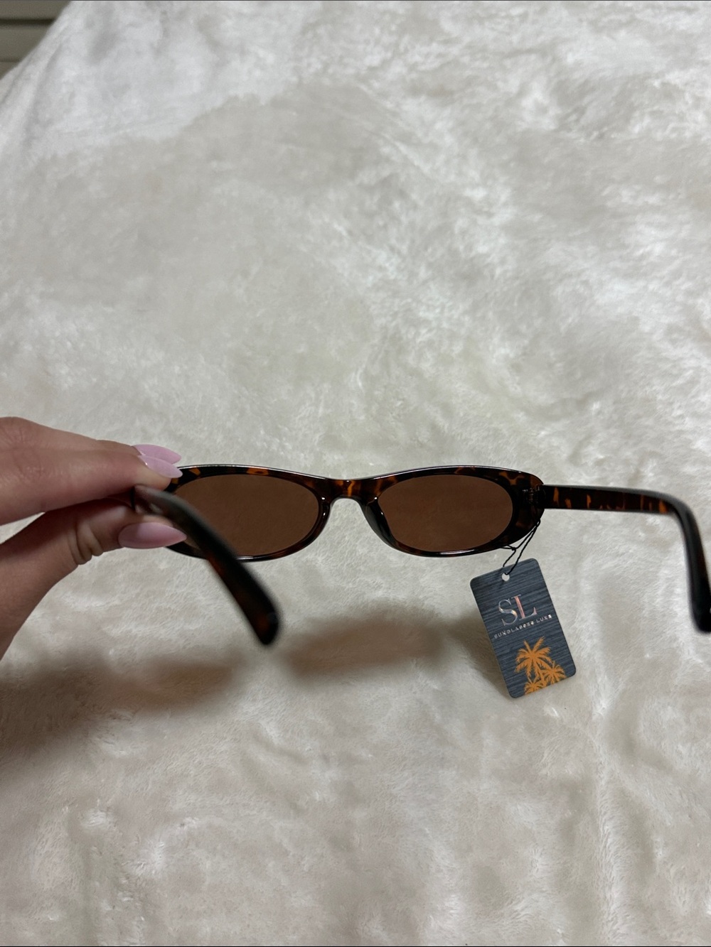 NWT Tortoiseshell Oval Women's Sunglasses - Brown Lenses - Picture 5 of 6